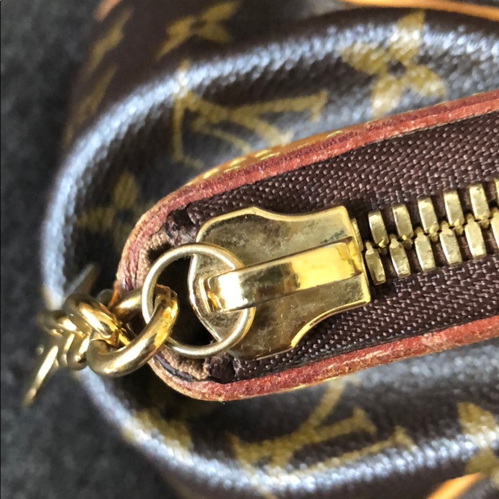 Sold - Picture 3 of 8